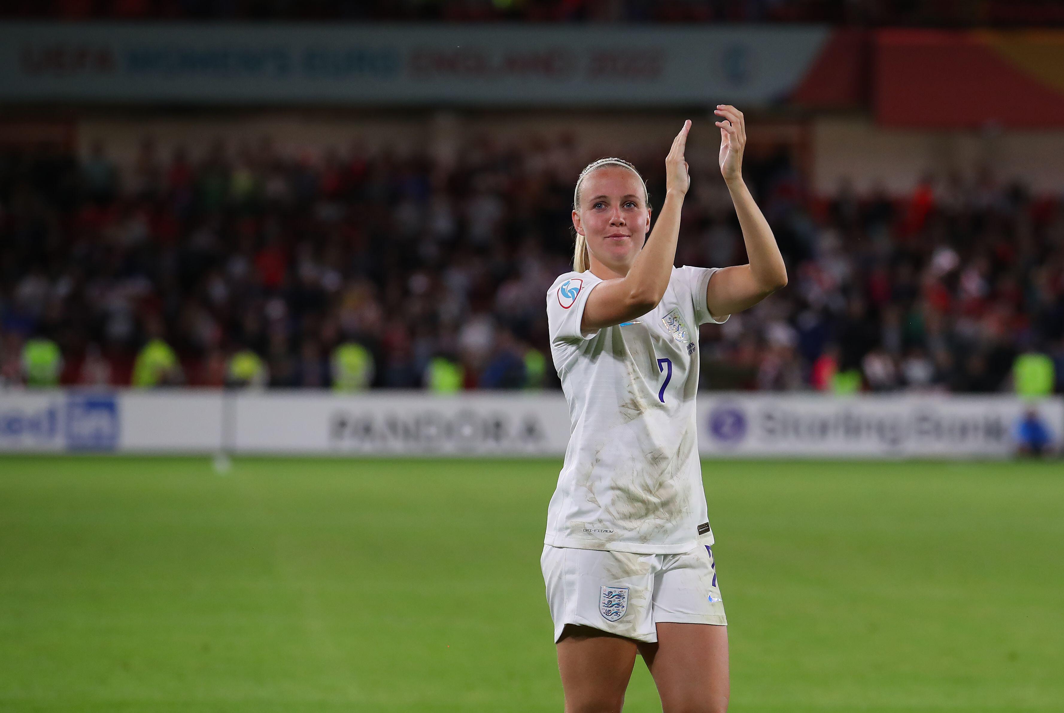 Campaign to give England star Beth Mead top local award faces vital vote